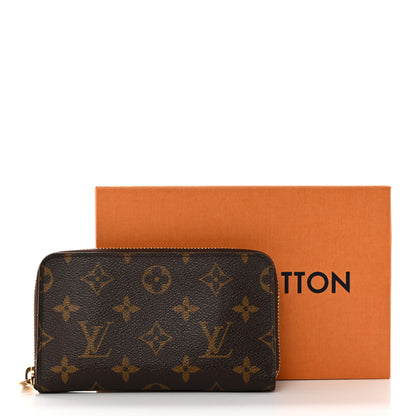 Louis Vuitton Monogram Zippy Compact Wallet 9 of 9