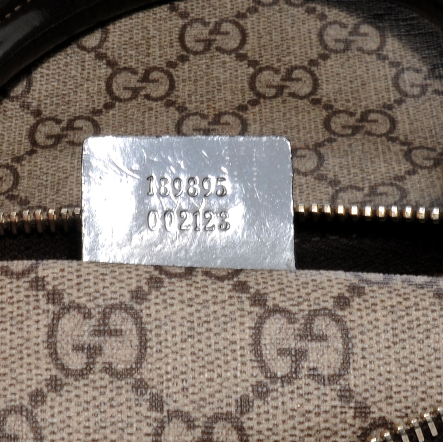 GG Plus Monogram Tattoo Heart Medium Joy Boston Dark Brown