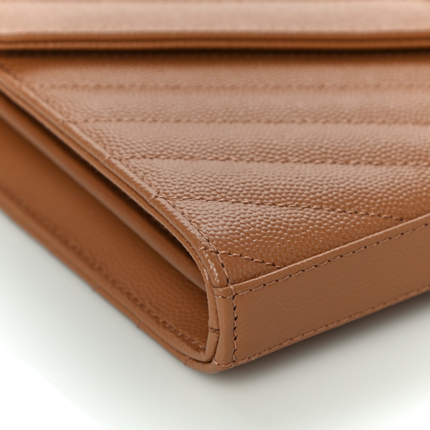 Grain De Poudre Matelasse Chevron Monogram Chain Wallet Dune