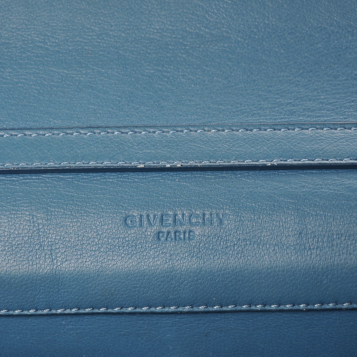 Sugar Goatskin Pandora Chain Wallet Medium Blue