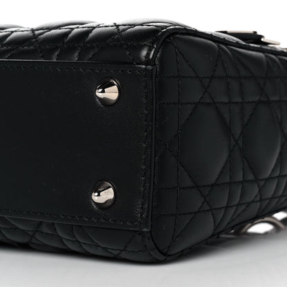 Louis Vuitton Monogram Hudson PM 15 of 15