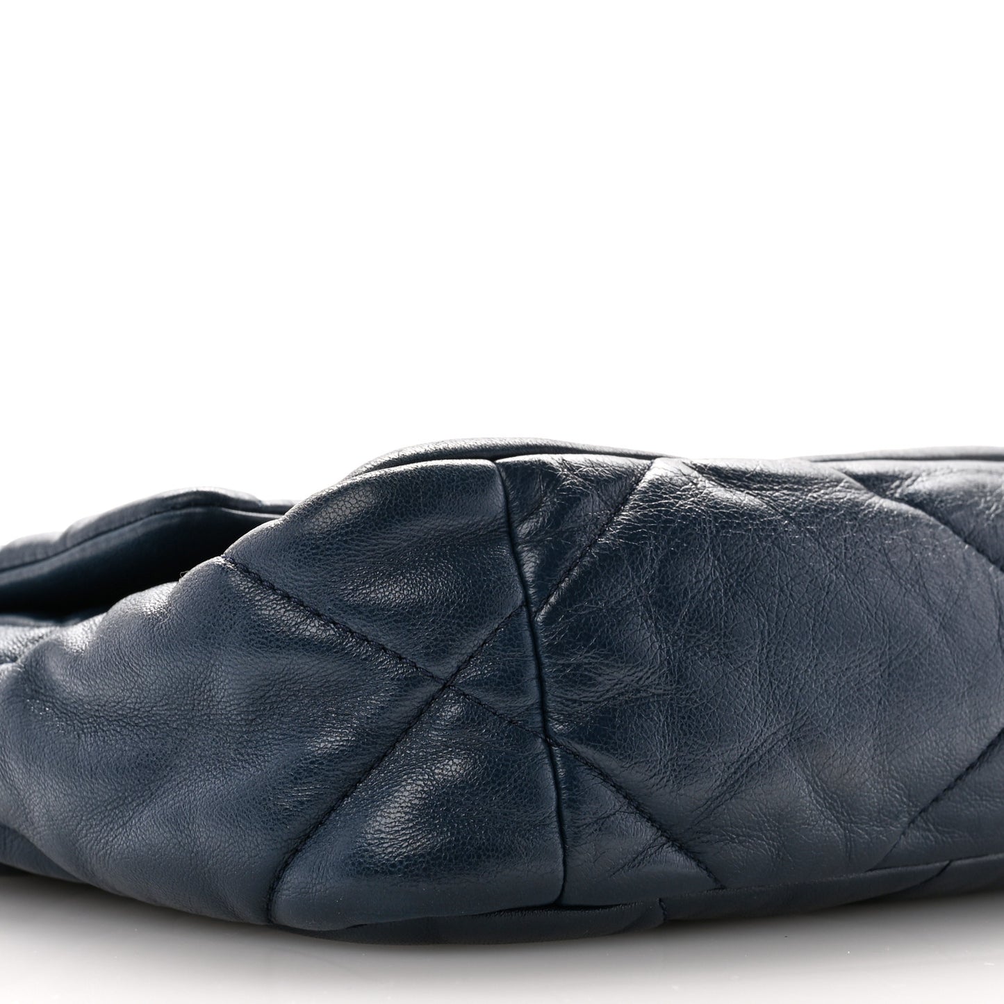 Goatskin Quilted Medium Chanel 19 Flap Navy Blue