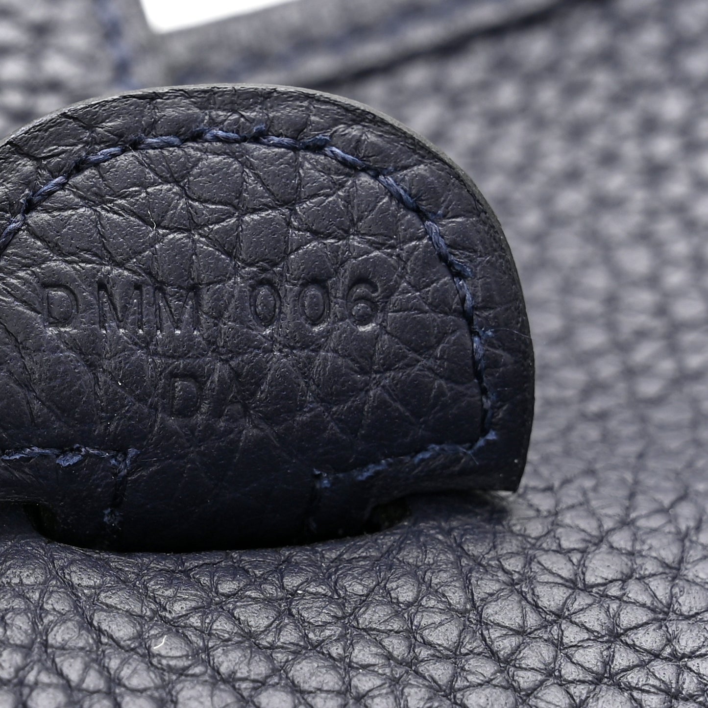 Taurillon Clemence Evelyne III PM Bleu Nuit