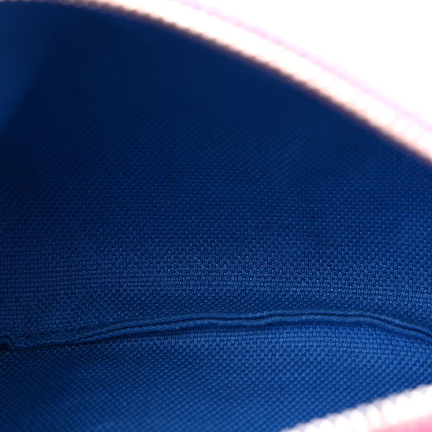 Calfskin GG Tennis Bi-Color Embossed Belt Bag Modern Fucsia Modern Blue