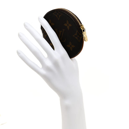 Louis Vuitton Monogram Round Coin Purse 2 of 7
