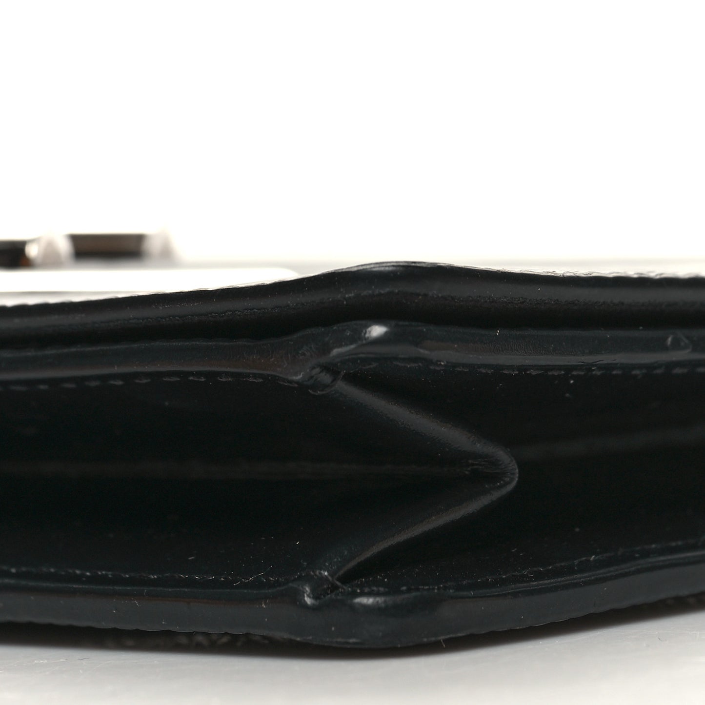 Epi Twist Belt Chain Wallet Black