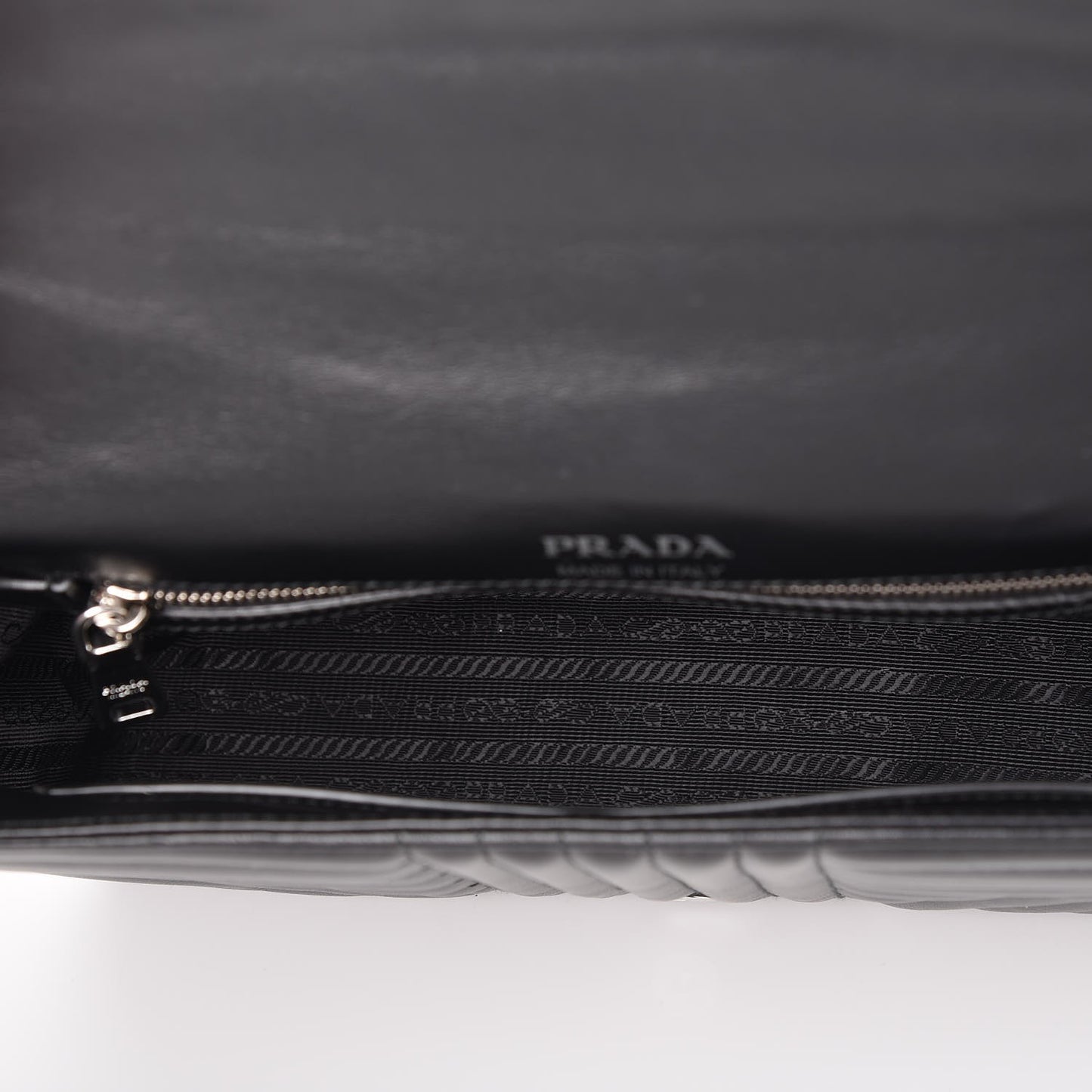Soft Calfskin Impunture Diagramme Medium Chain Flap Shoulder Bag Black