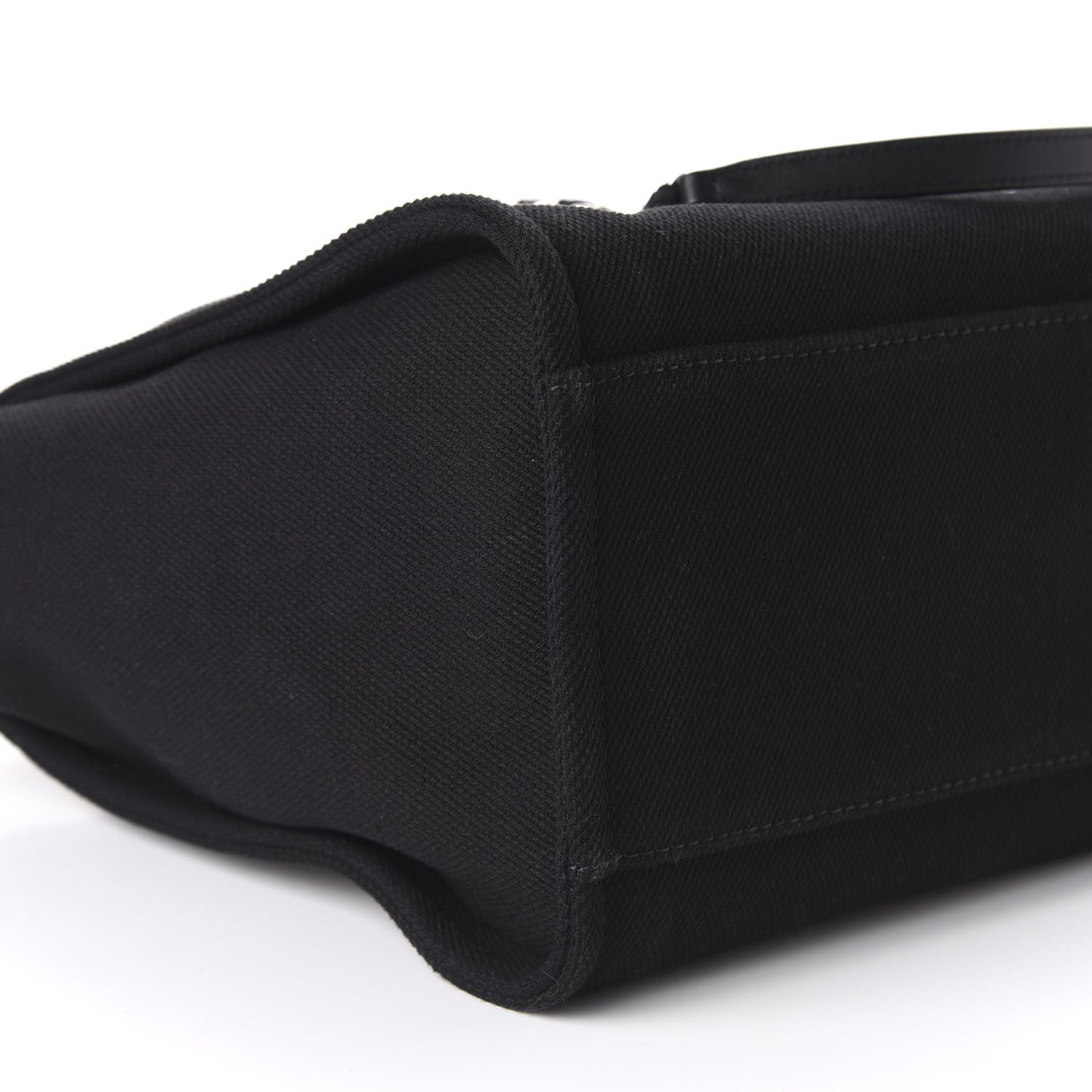 Canvas Pearl Medium Deauville Tote Black