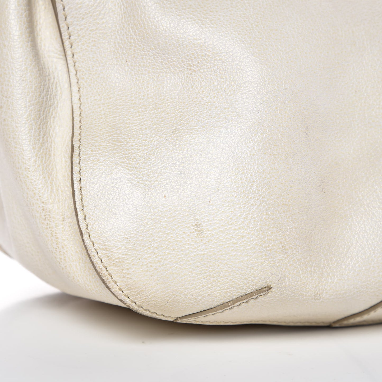 Grainy Calfskin Medium Landscape Tote Alabaster
