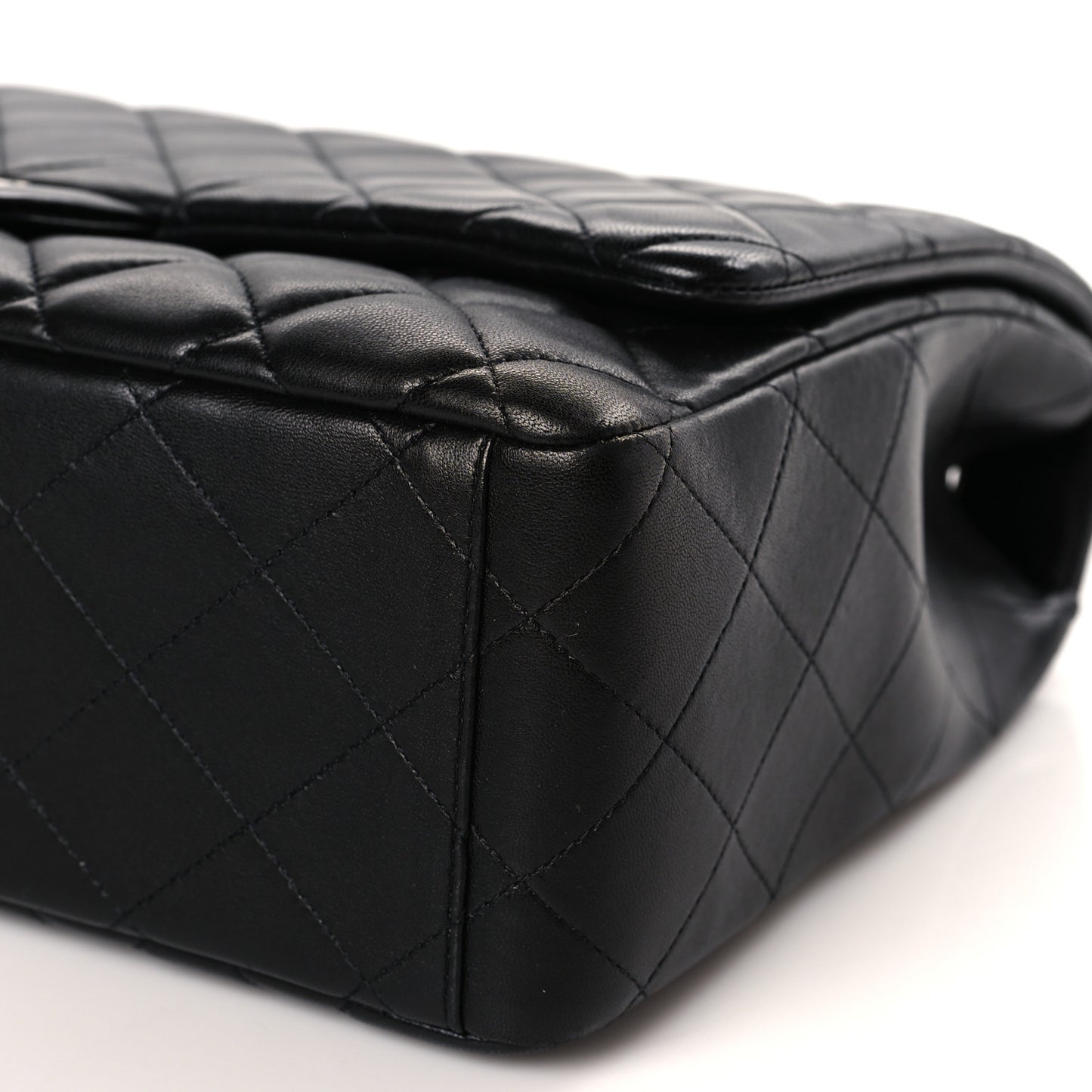Lambskin Quilted Maxi Single Flap Black