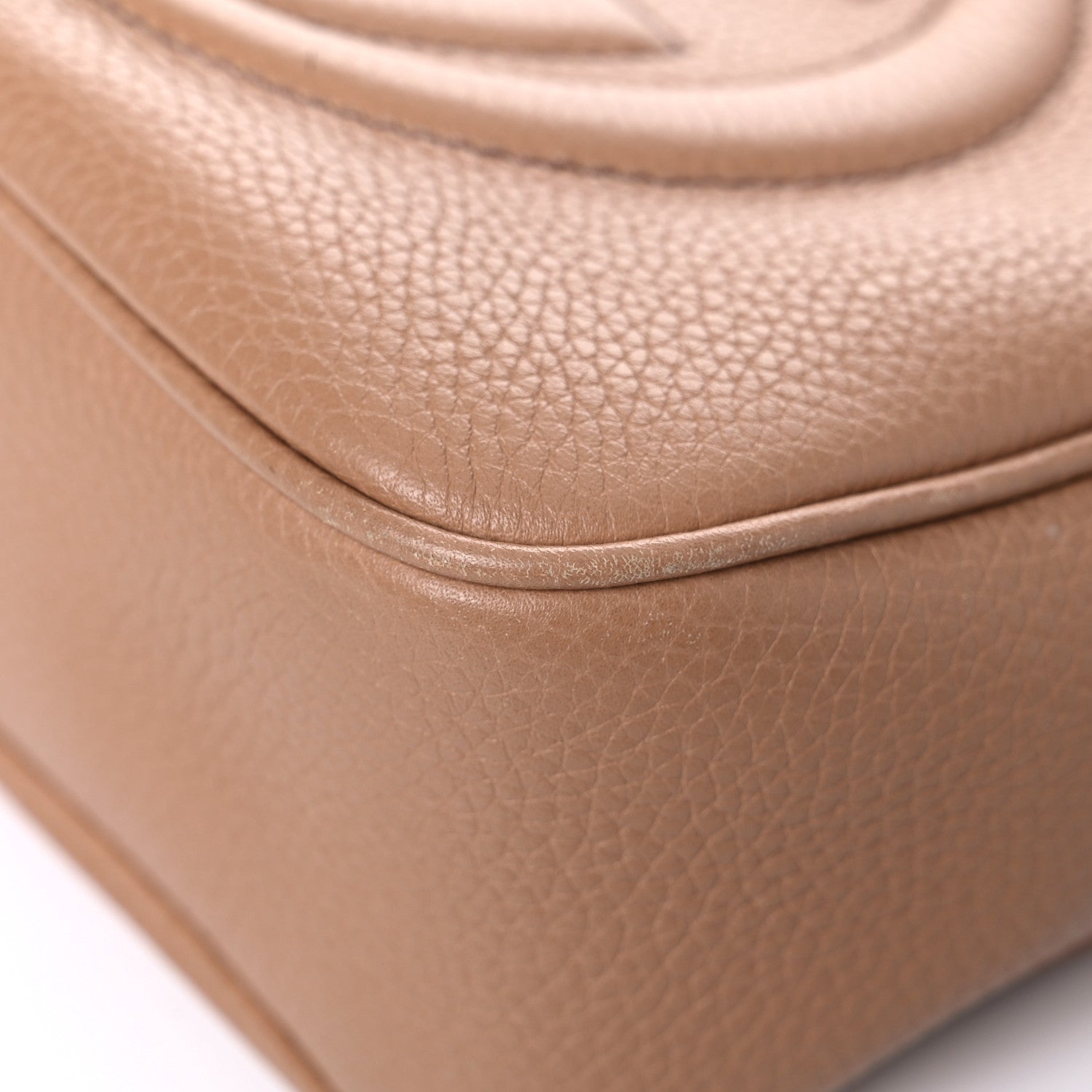 Gucci Pebbled Calfskin Small Soho Disco Bag Camelia 8 of 22