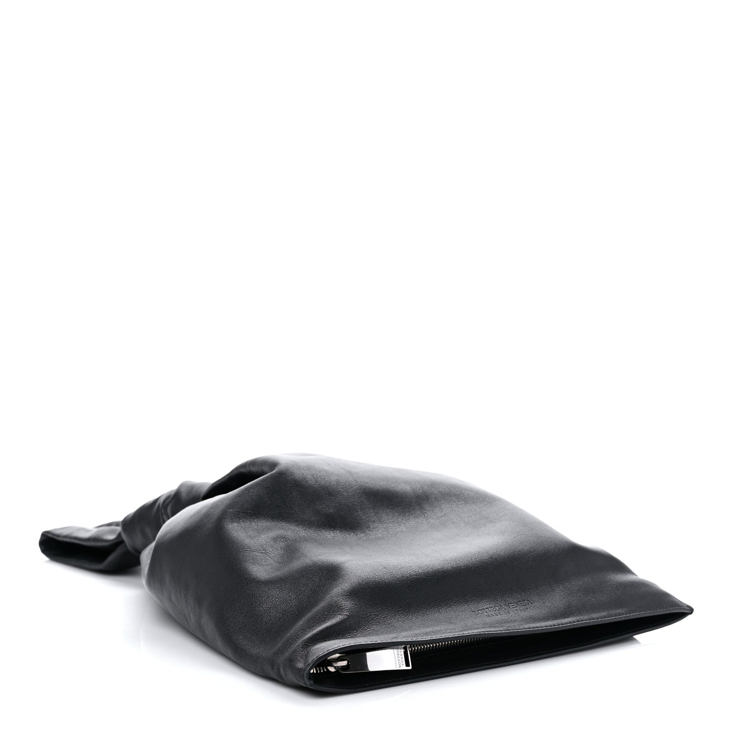 Supple Calfskin BV Twist Black