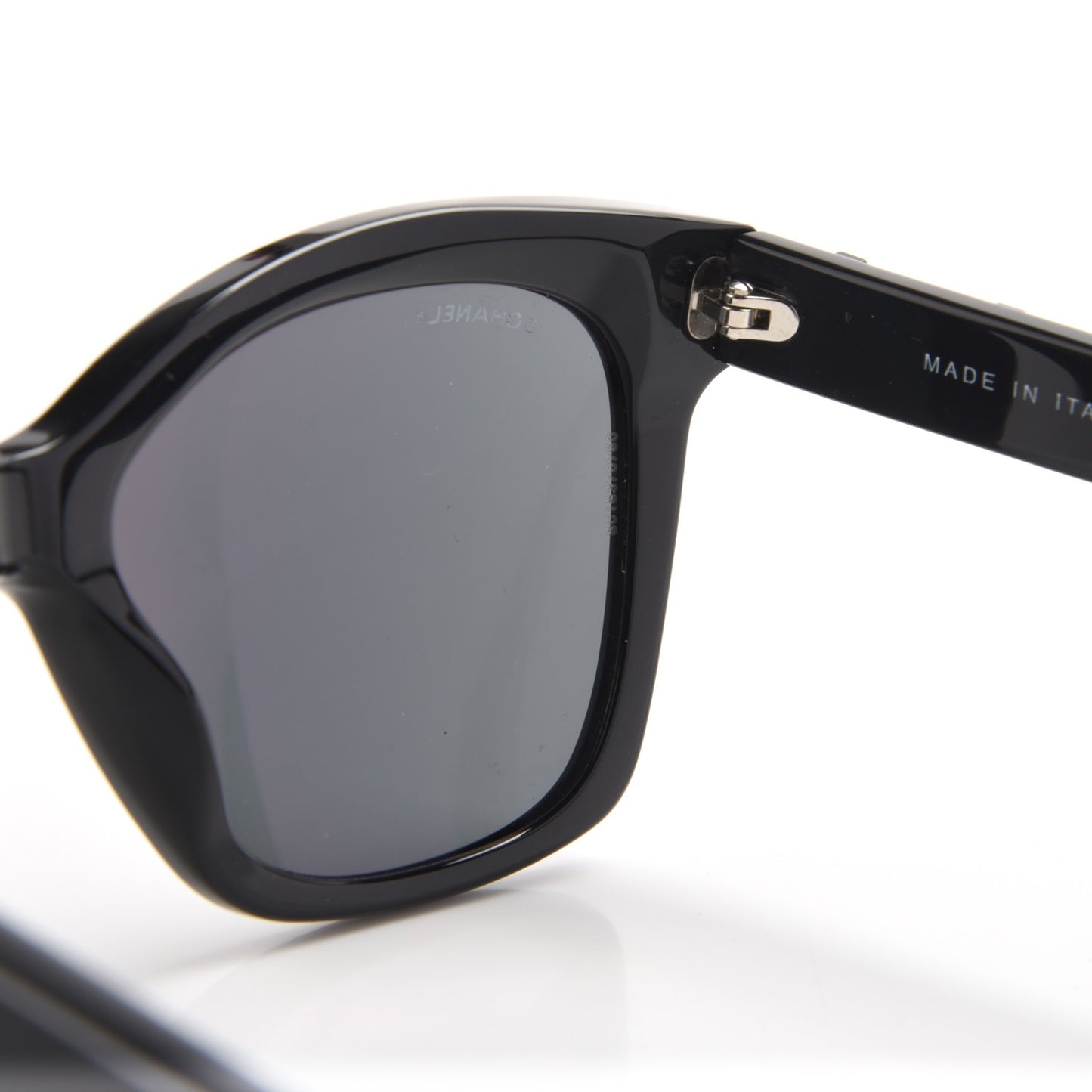 CC Butterfly Signature Sunglasses 5313 Black