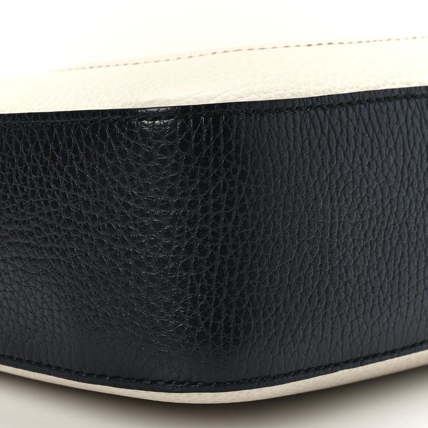 Gucci Dollar Calfskin Bi-Color Small Soho Disco Bag Mystic White Black 8 of 10
