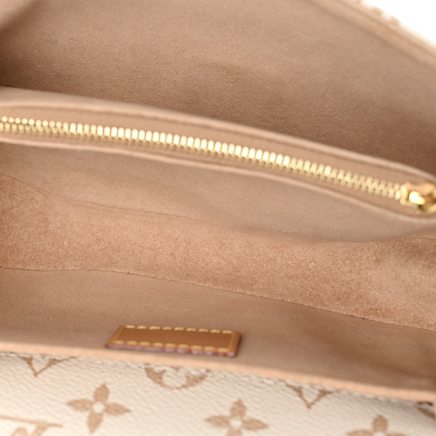 Louis Vuitton Monogram Dune Pochette Metis East West 5 of 9