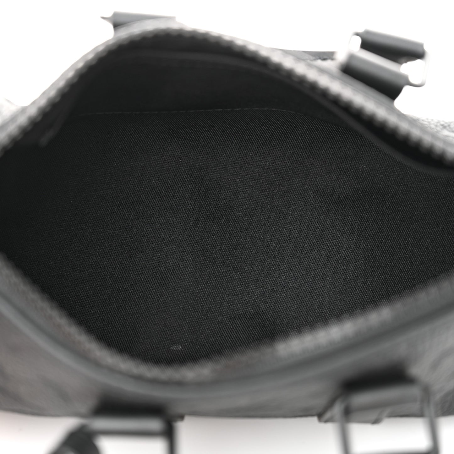 Monogram Taurillon Keepall Bandouliere 25 Black