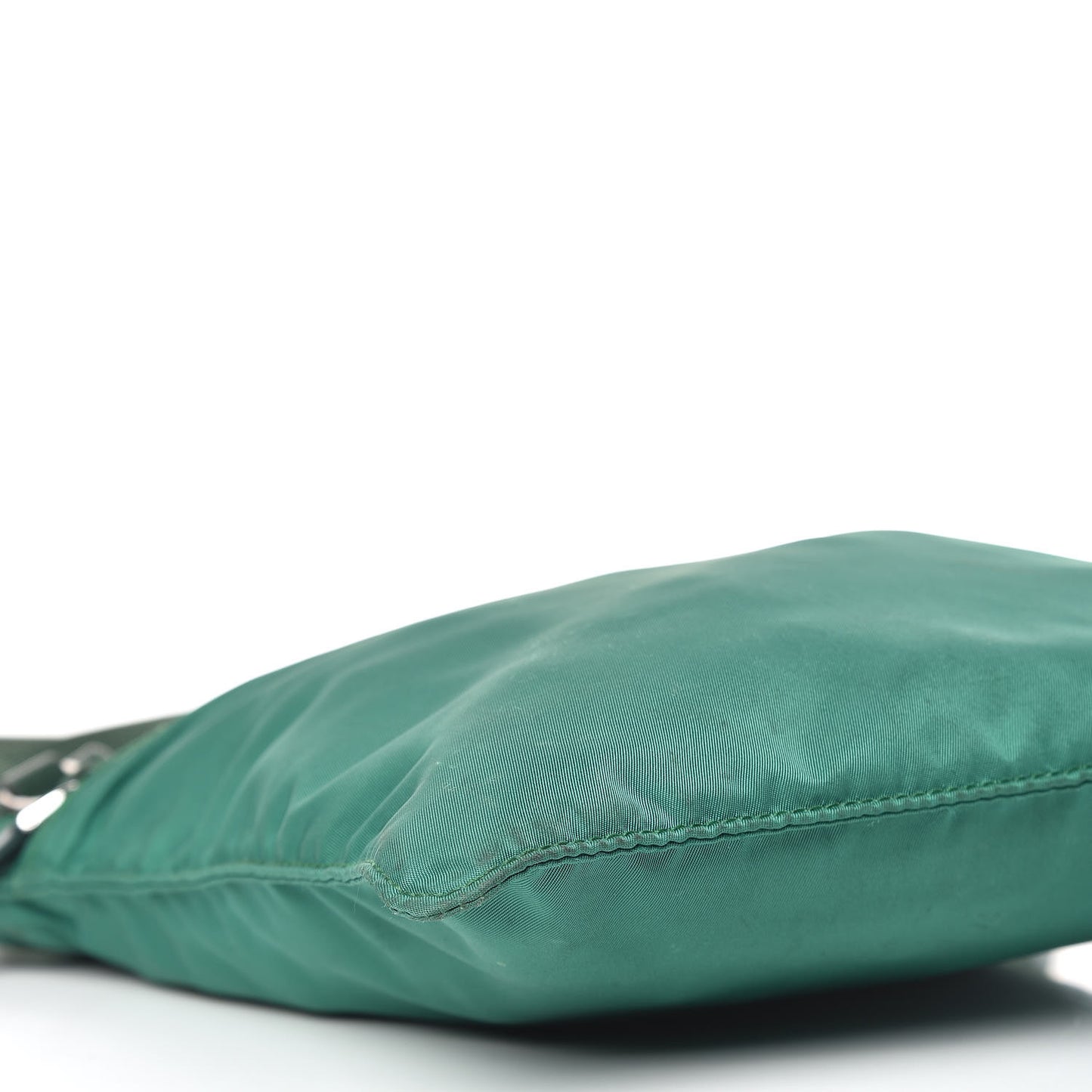 Nylon Vela Flat Messenger Bag Oleandro