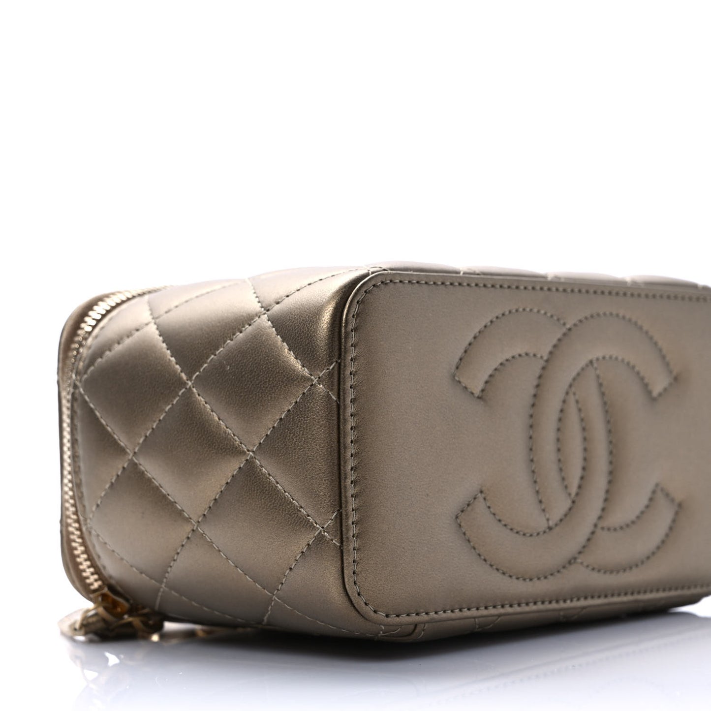 Metallic Lambskin Quilted Small CC Dynasty Vanity Case With Chain Gold
