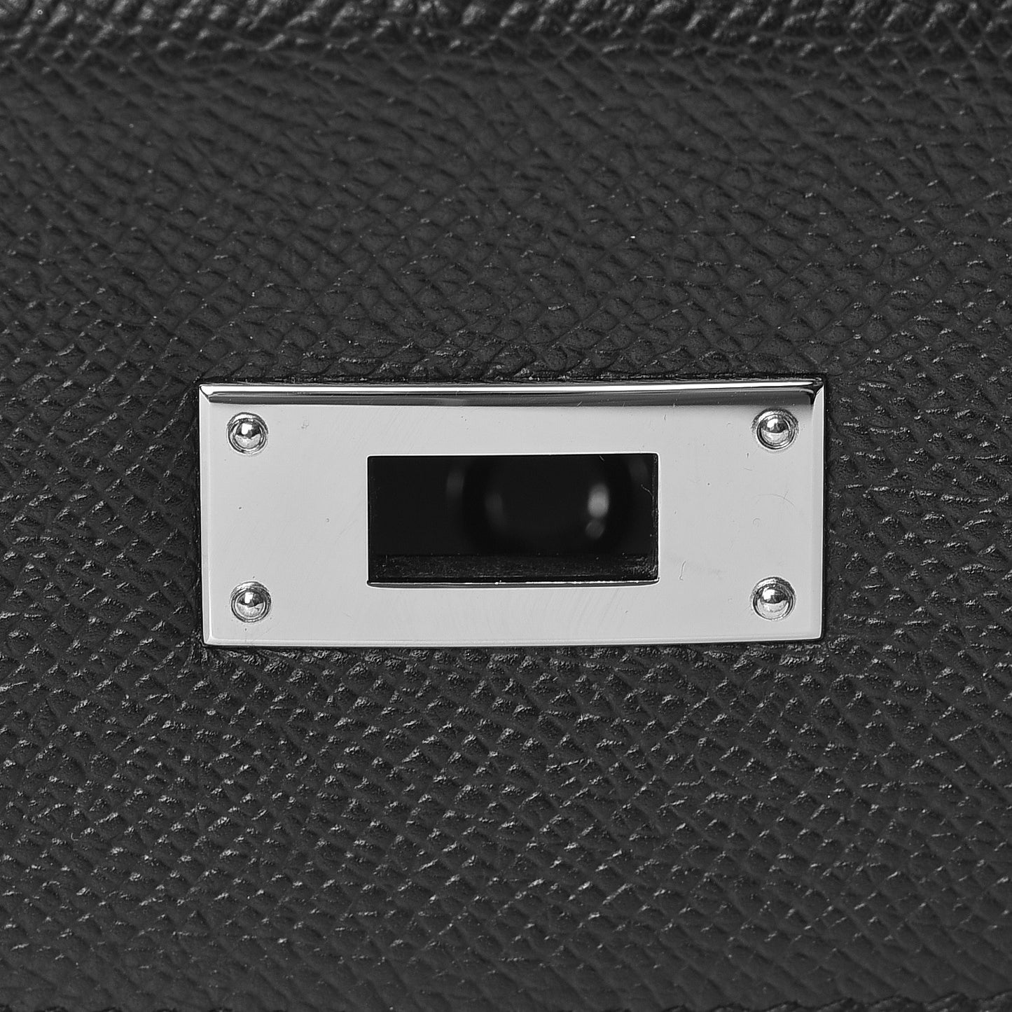 Epsom Kelly Sellier 32 Black