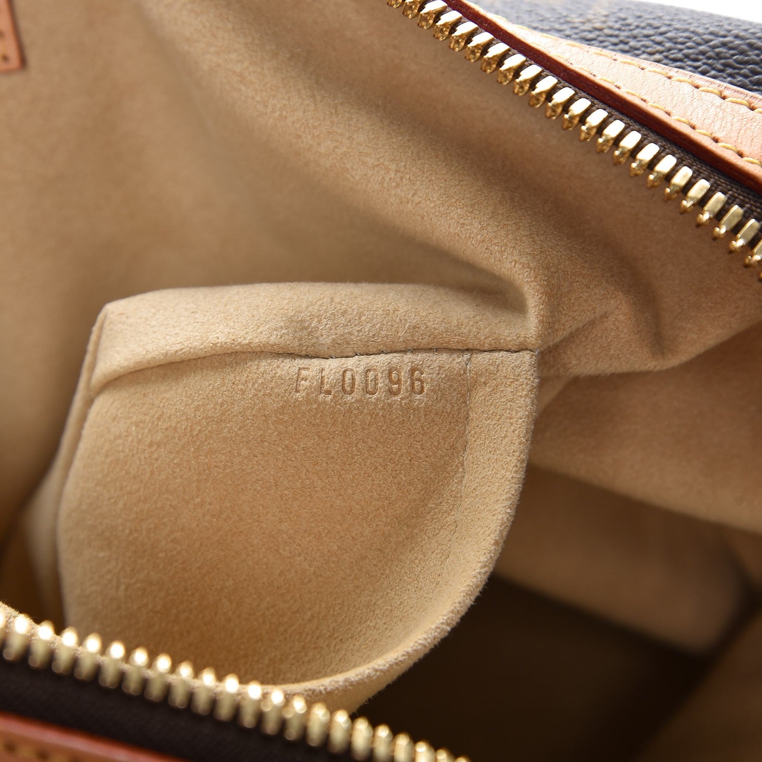 Louis Vuitton Monogram Stephen Bag 8 of 13