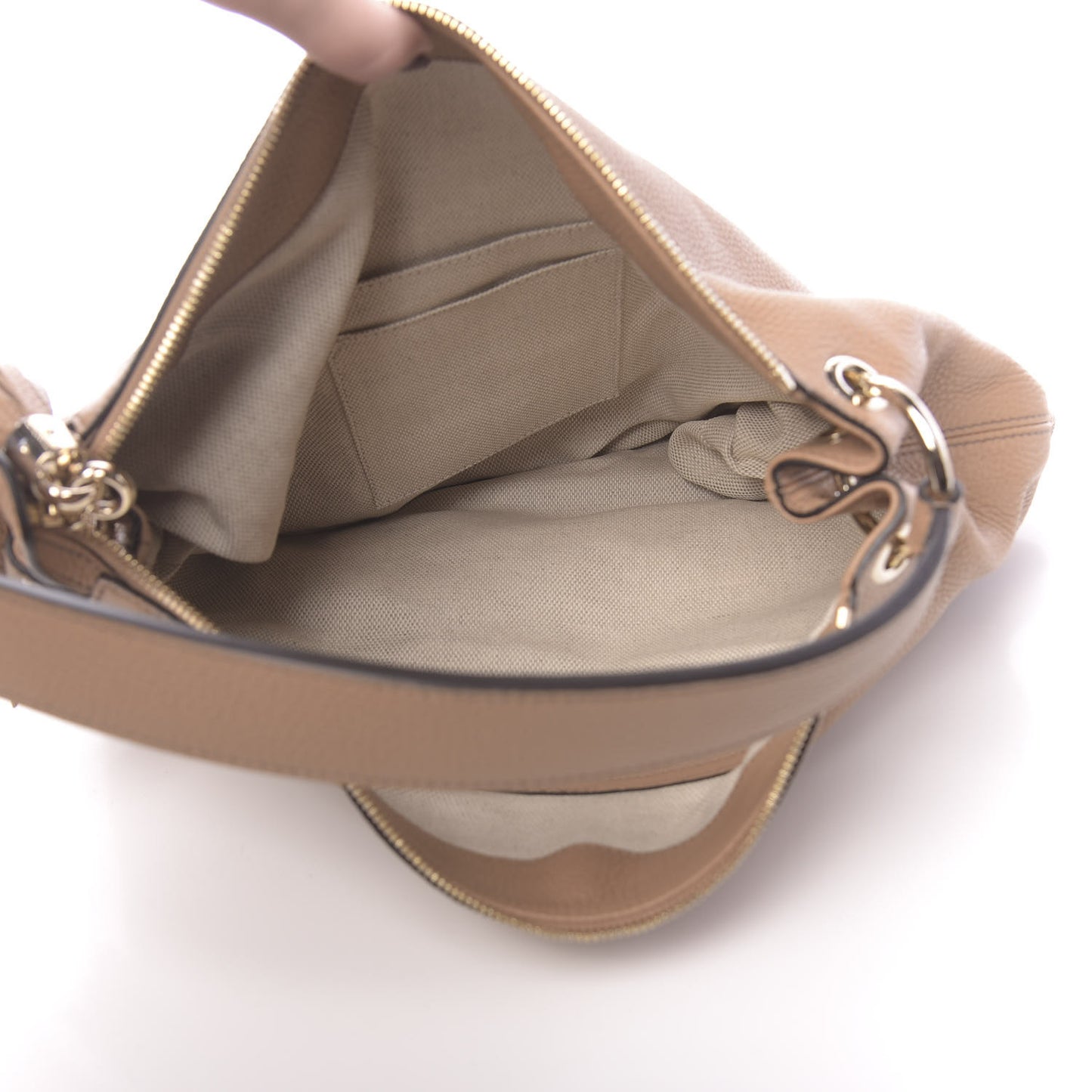 Pebbled Calfskin Large Soho Hobo Camelia