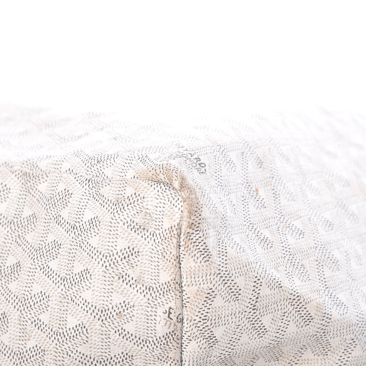 Goyardine Saint Louis GM White
