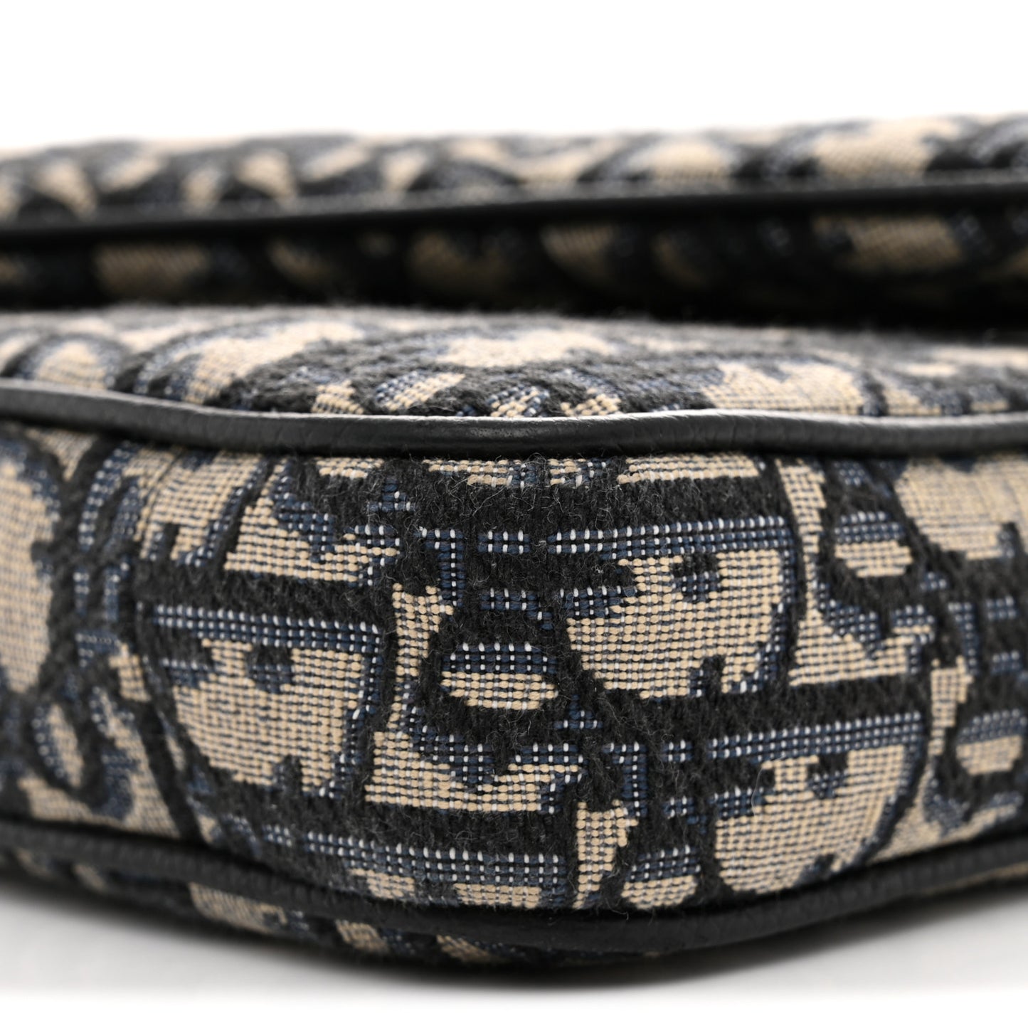 Oblique Saddle Triple Pouch Navy Blue