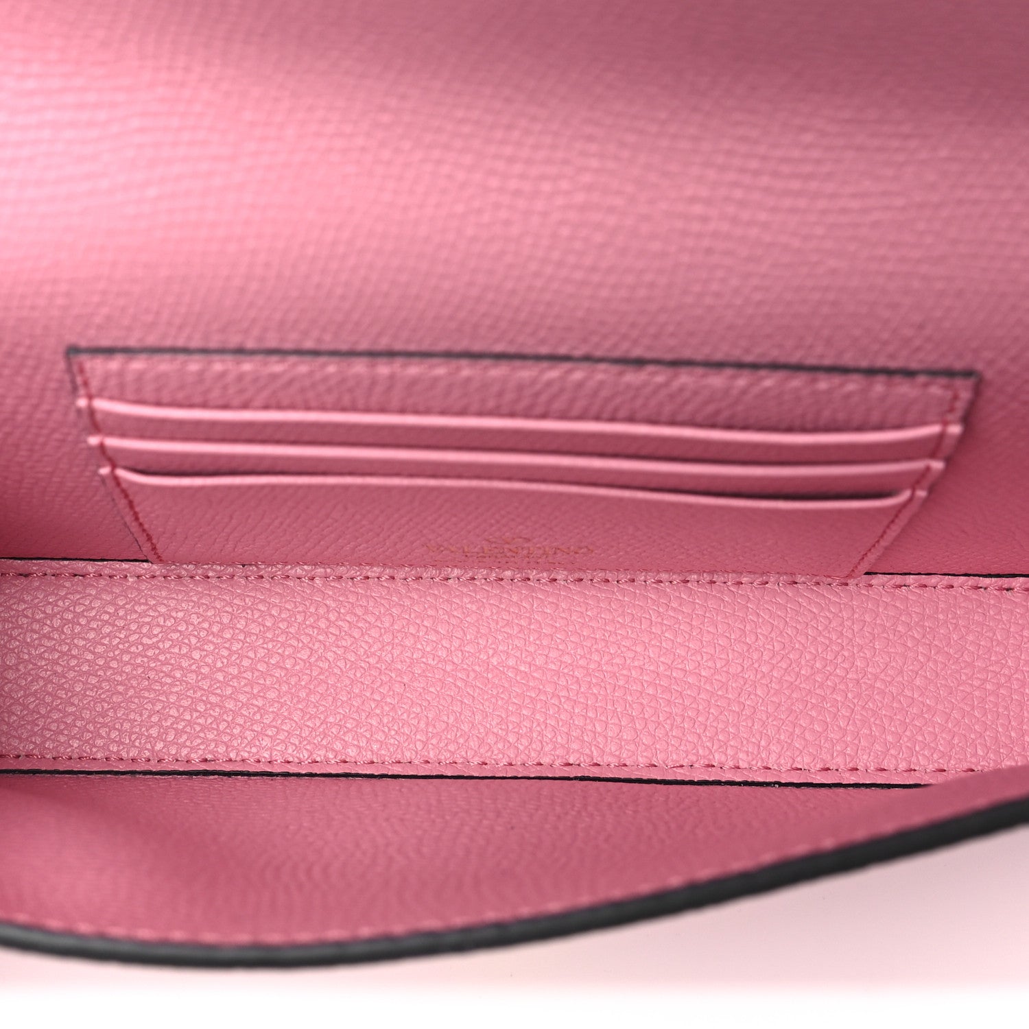 Valentino Garavani Grainy Calfskin Vlogo Pouch With Chain Candy Rose 5 of 10