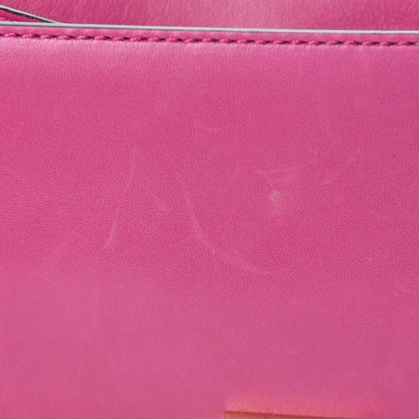 Shiny Nappa L'Amour Rockstud Shoulder Bag Fuxia
