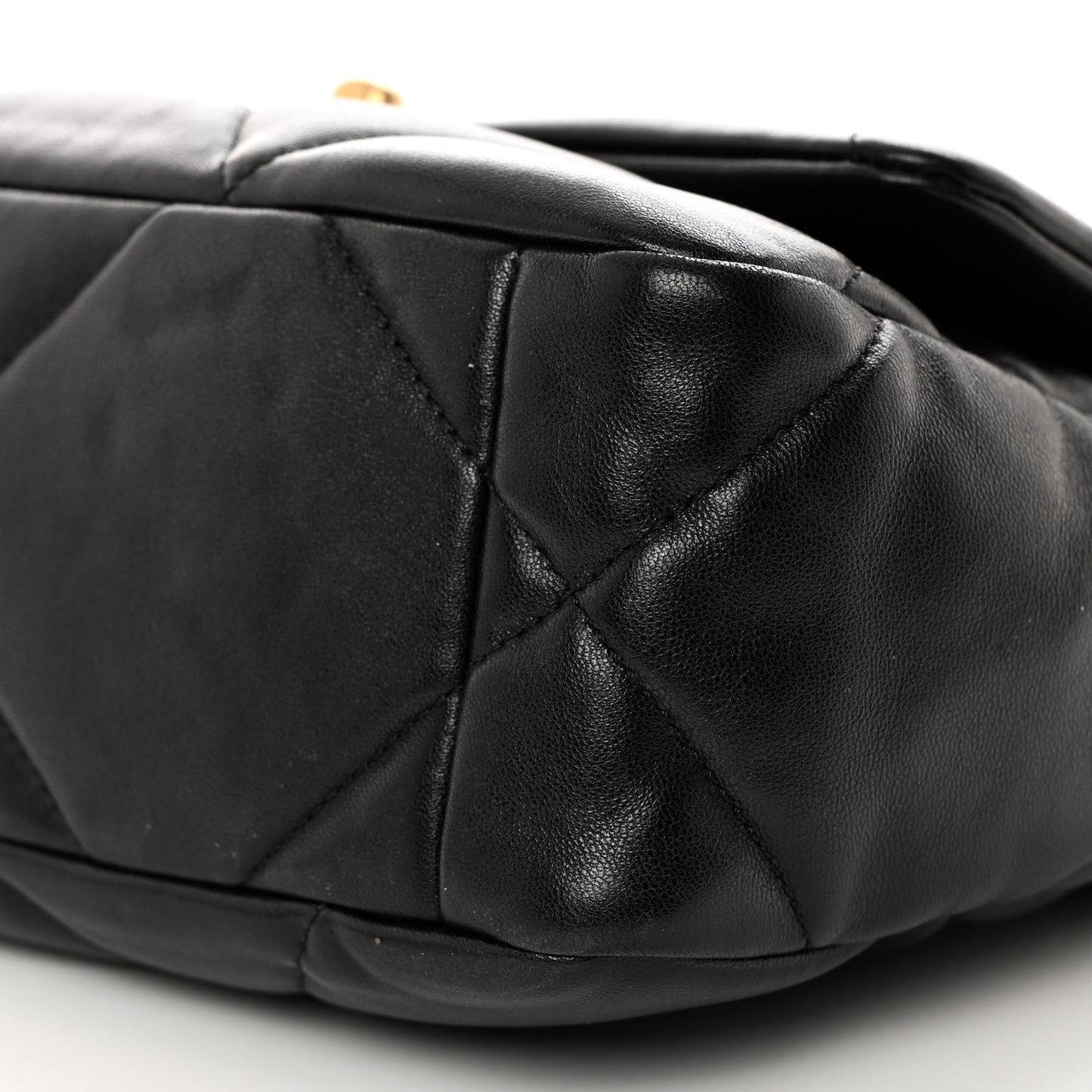 Goatskin Quilted Medium Chanel 19 Flap Black