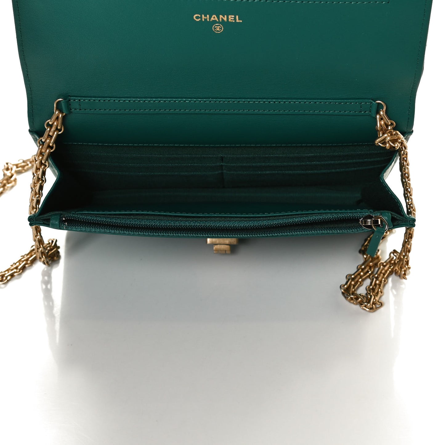 Aged Calfskin Quilted 2.55 Reissue Wallet on Chain WOC Green