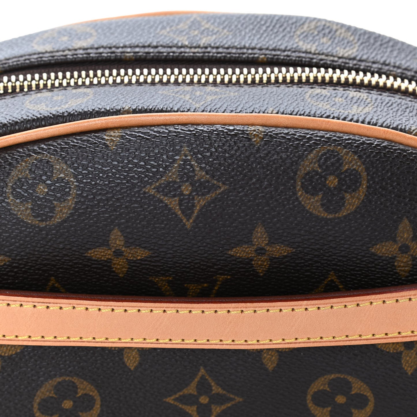 Monogram Blois