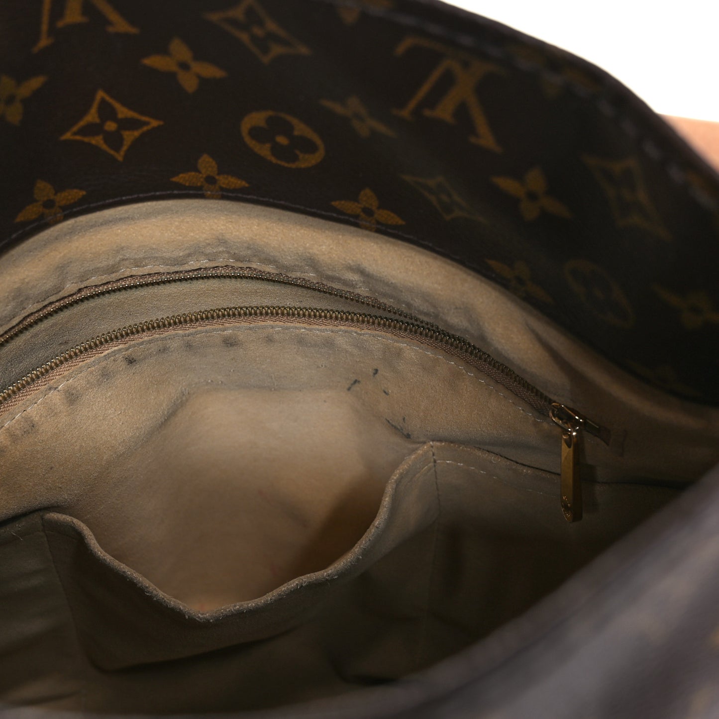 Monogram Artsy MM