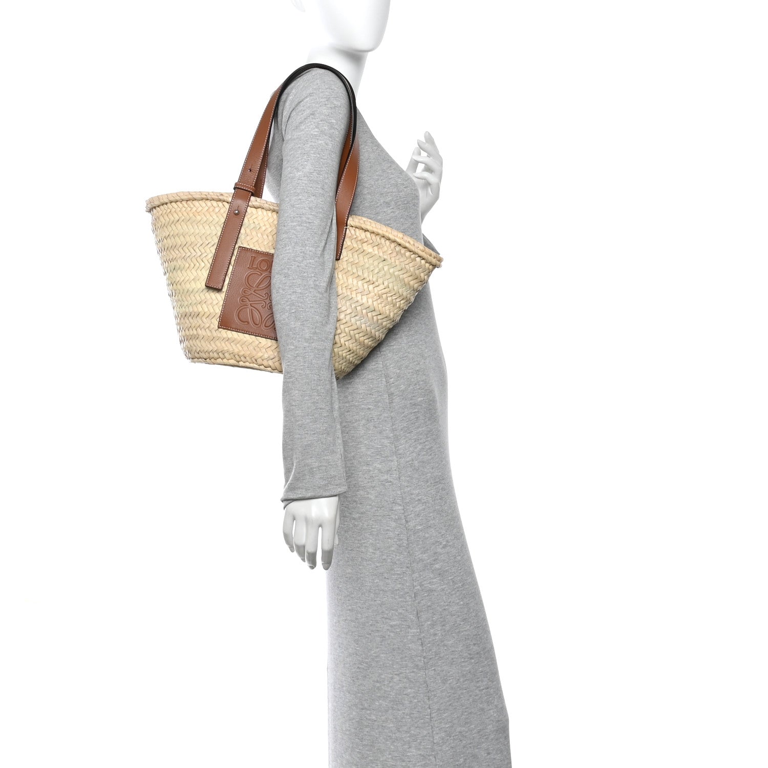 Loewe Raffia Medium Basket Tote Bag Natural Tan 1873036 – FASHIONPHILE