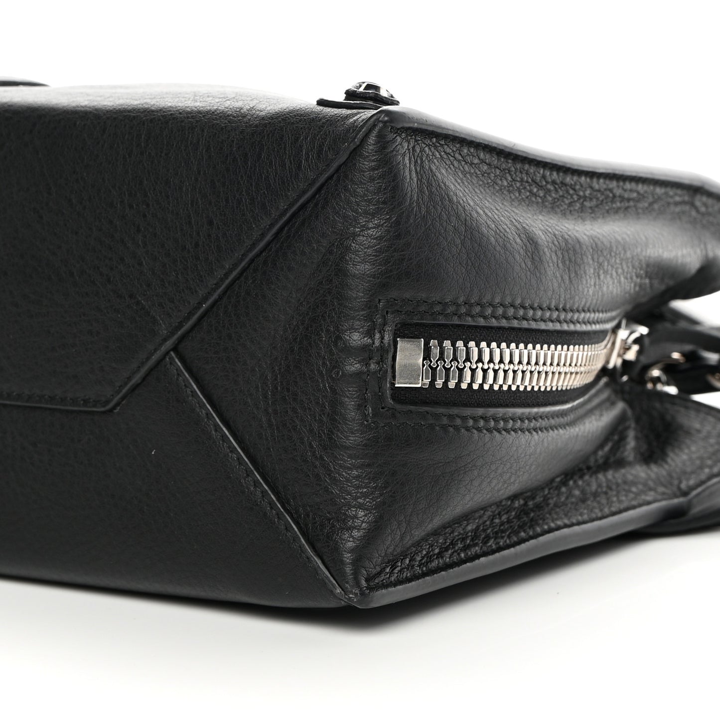 Veau Papier A6 Zip Around Tote Black
