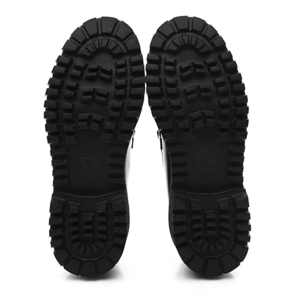 Valentino Garavani Calfskin Vlogo Loafers 37.5 Black 6 of 10