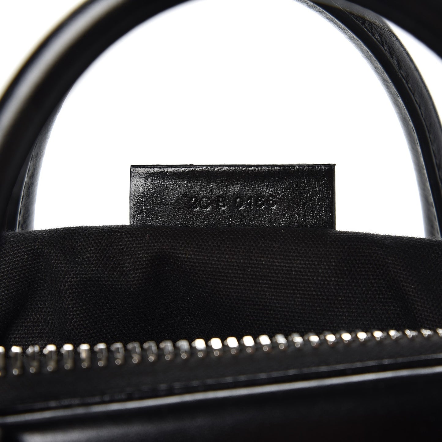 Shiny Lord Calfskin Medium Antigona Black