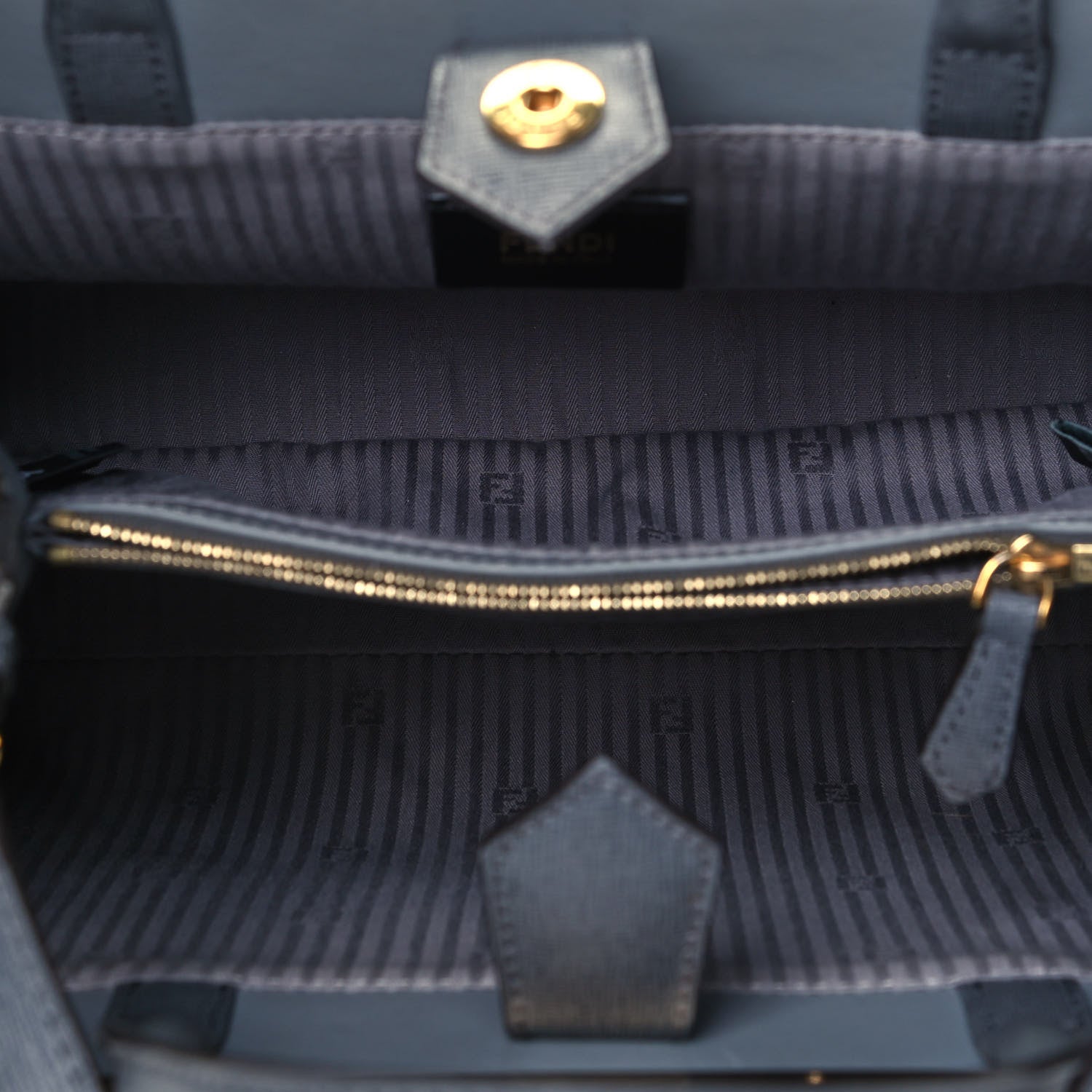 Fendi Vitello Elite Petite 2Jours Tote Grigio Grigio Chiaro 4 of 8