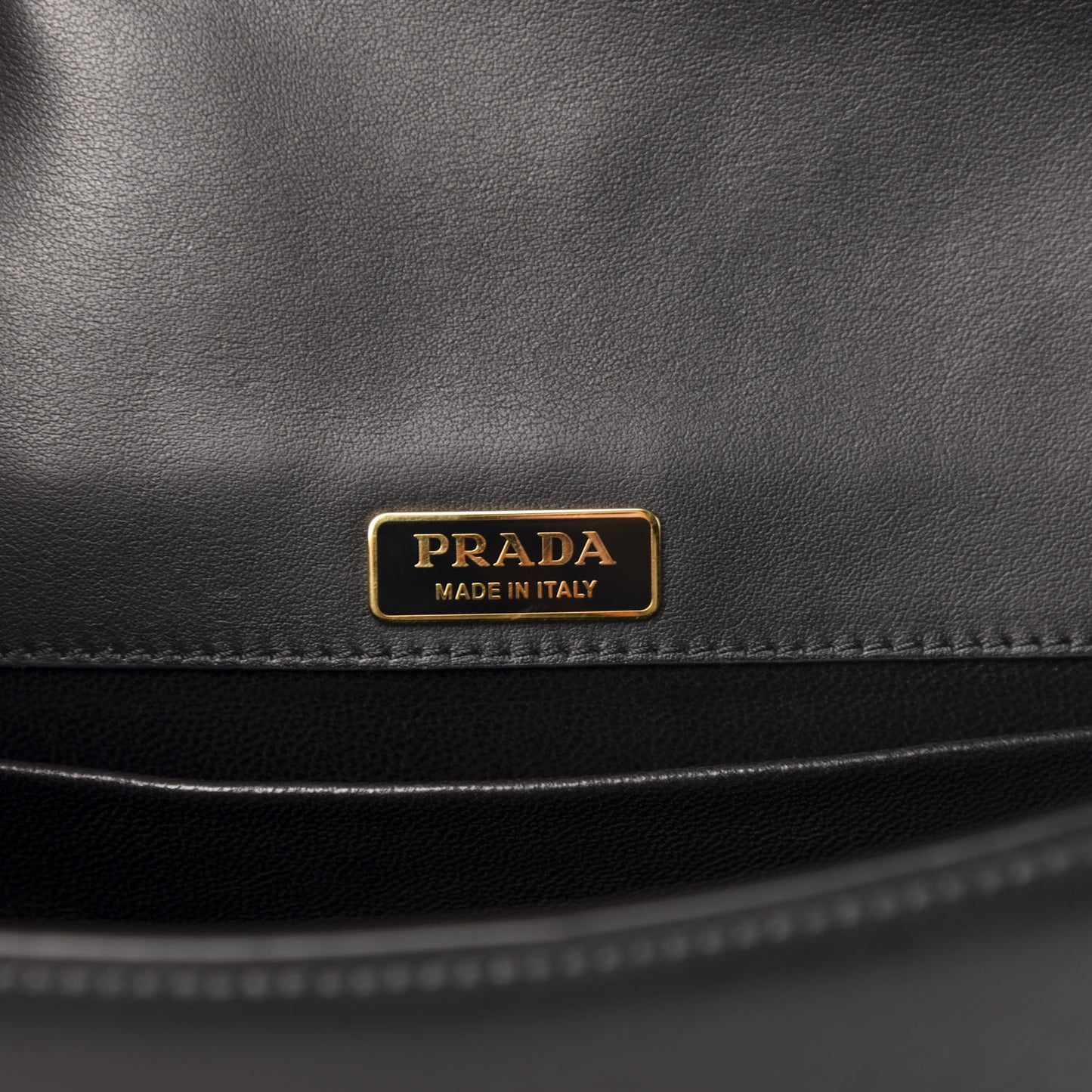 City Calf Pionniere Saddle Bag Black White