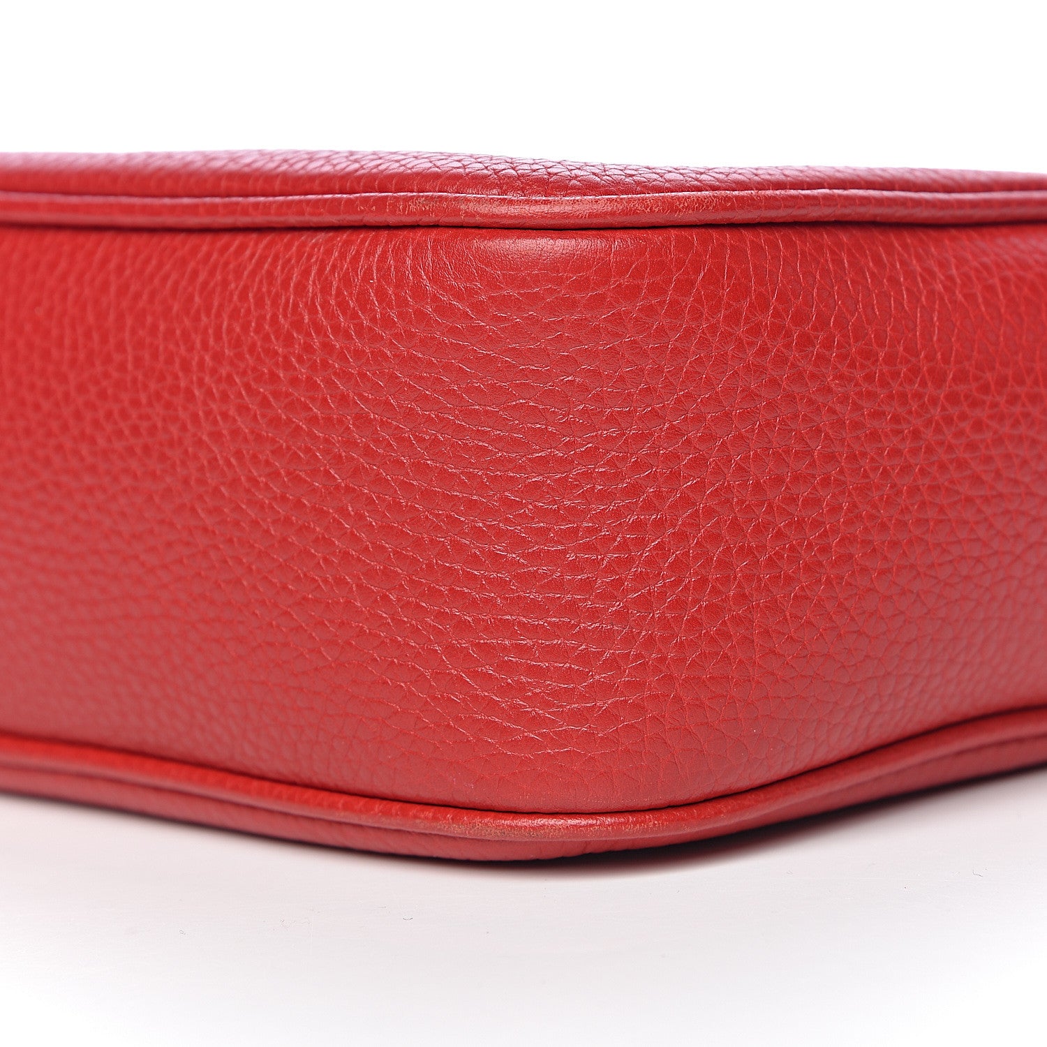 Gucci Pebbled Calfskin Small Soho Disco Bag Tabasco Red 11 of 13