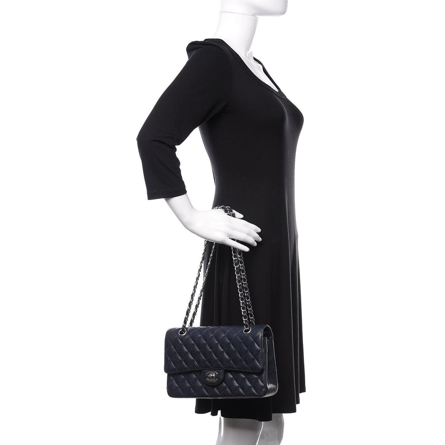 Caviar Quilted Medium Double Flap Navy