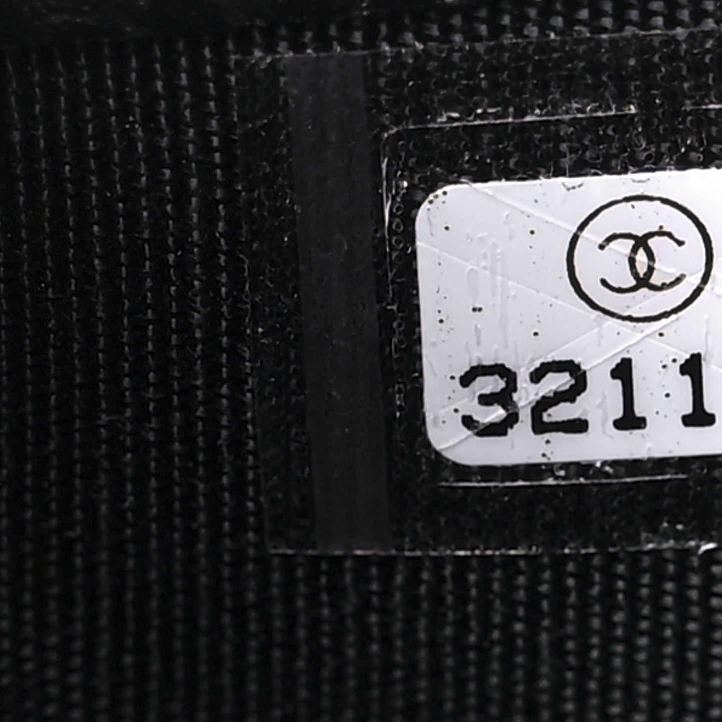 Caviar Quilted Card Holder Black