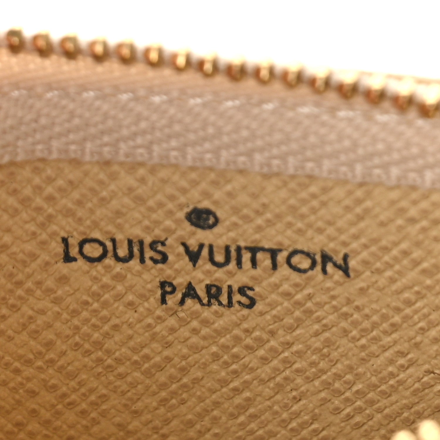 Louis Vuitton Damier Azur Key Pouch 6 of 9