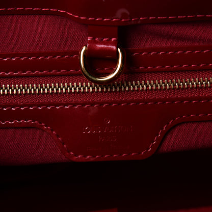 Louis Vuitton Vernis Rayures Wilshire PM Pomme D'Amour 4 of 7