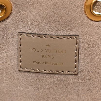 Louis Vuitton Empreinte Monogram Giant Neonoe MM Tourterelle Creme 7 of 10