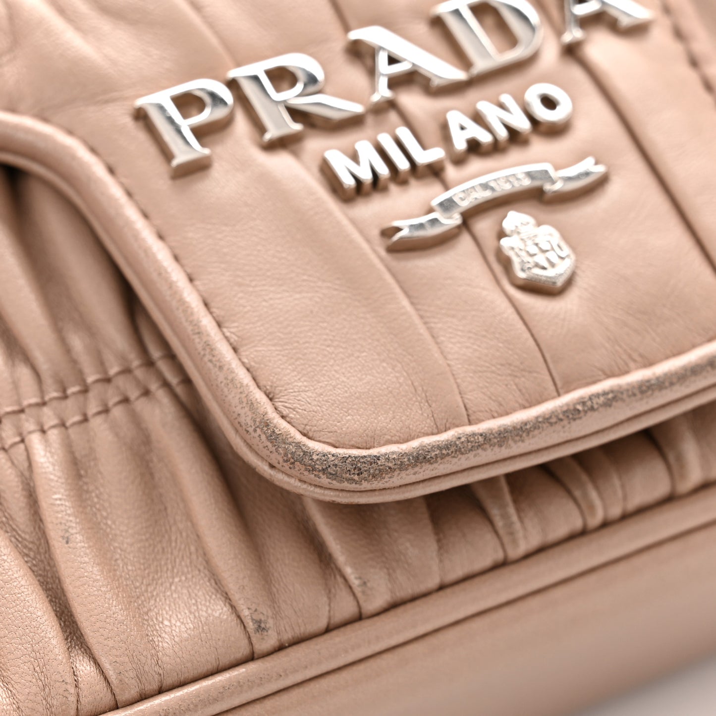 Nappa Gaufre Small Chain Flap Shoulder Bag Cipria