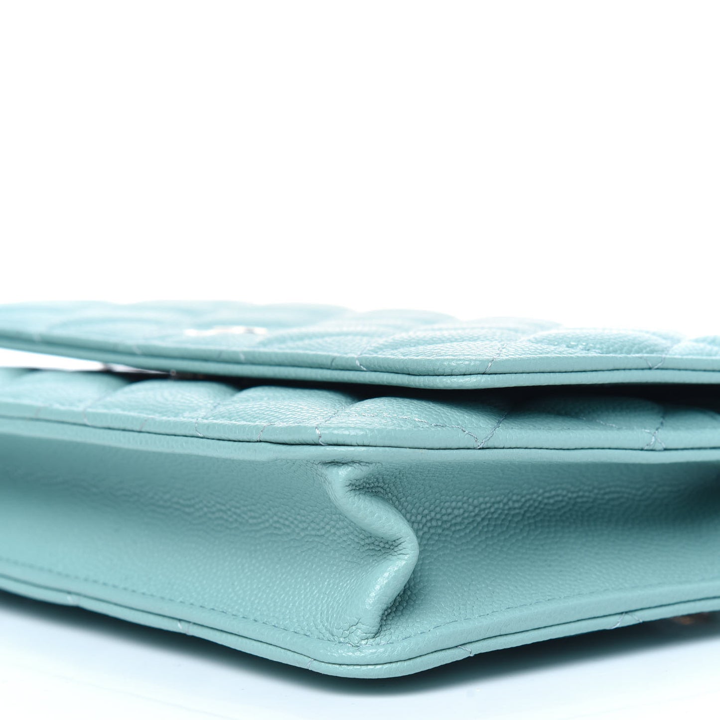 Caviar Quilted Wallet On Chain WOC Light Blue