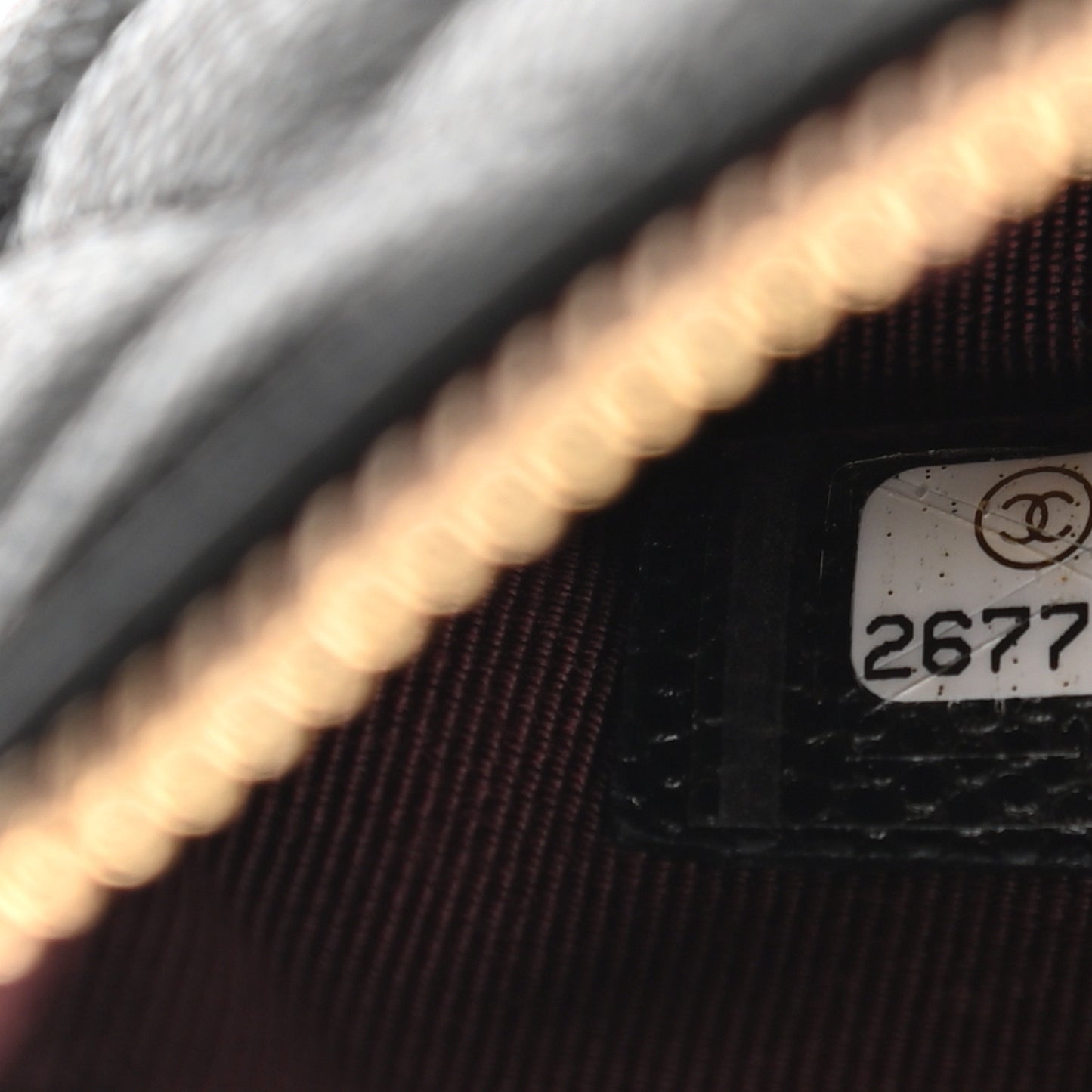 Caviar Quilted Small Cosmetic Case Black