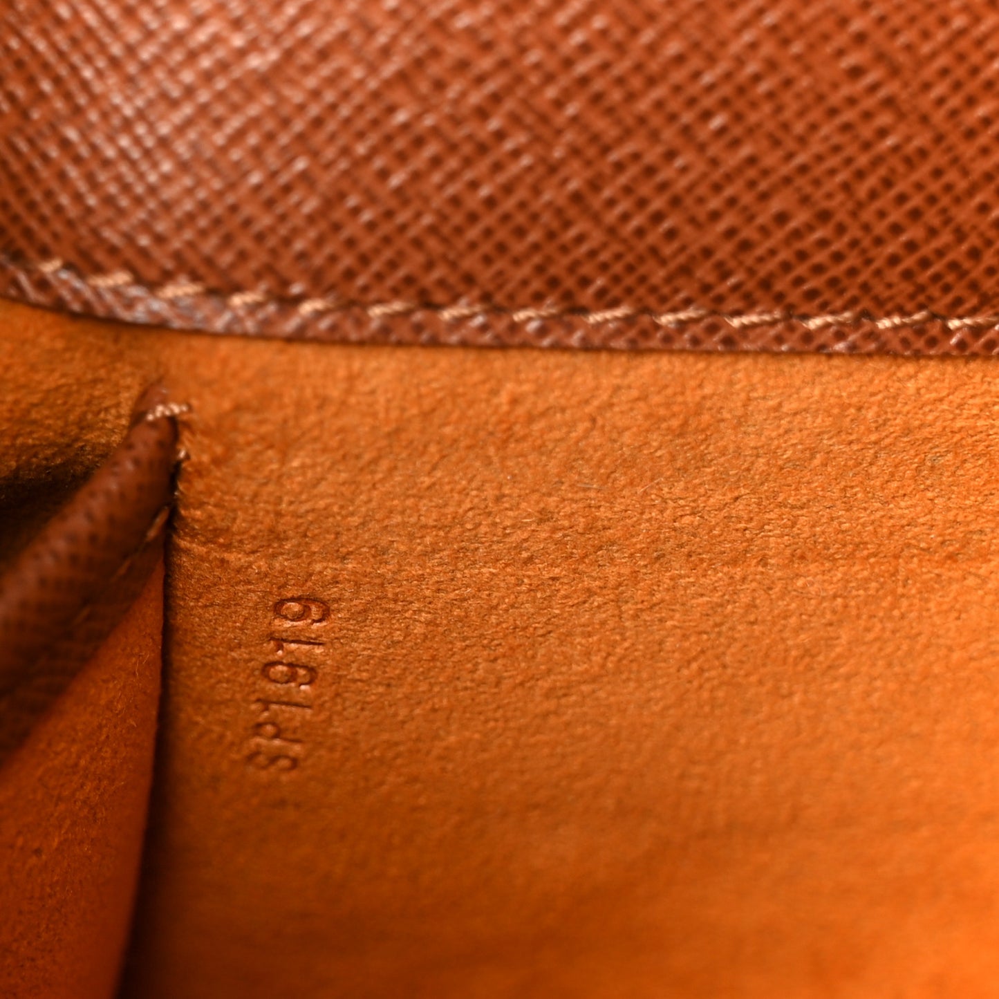 Monogram Musette Tango