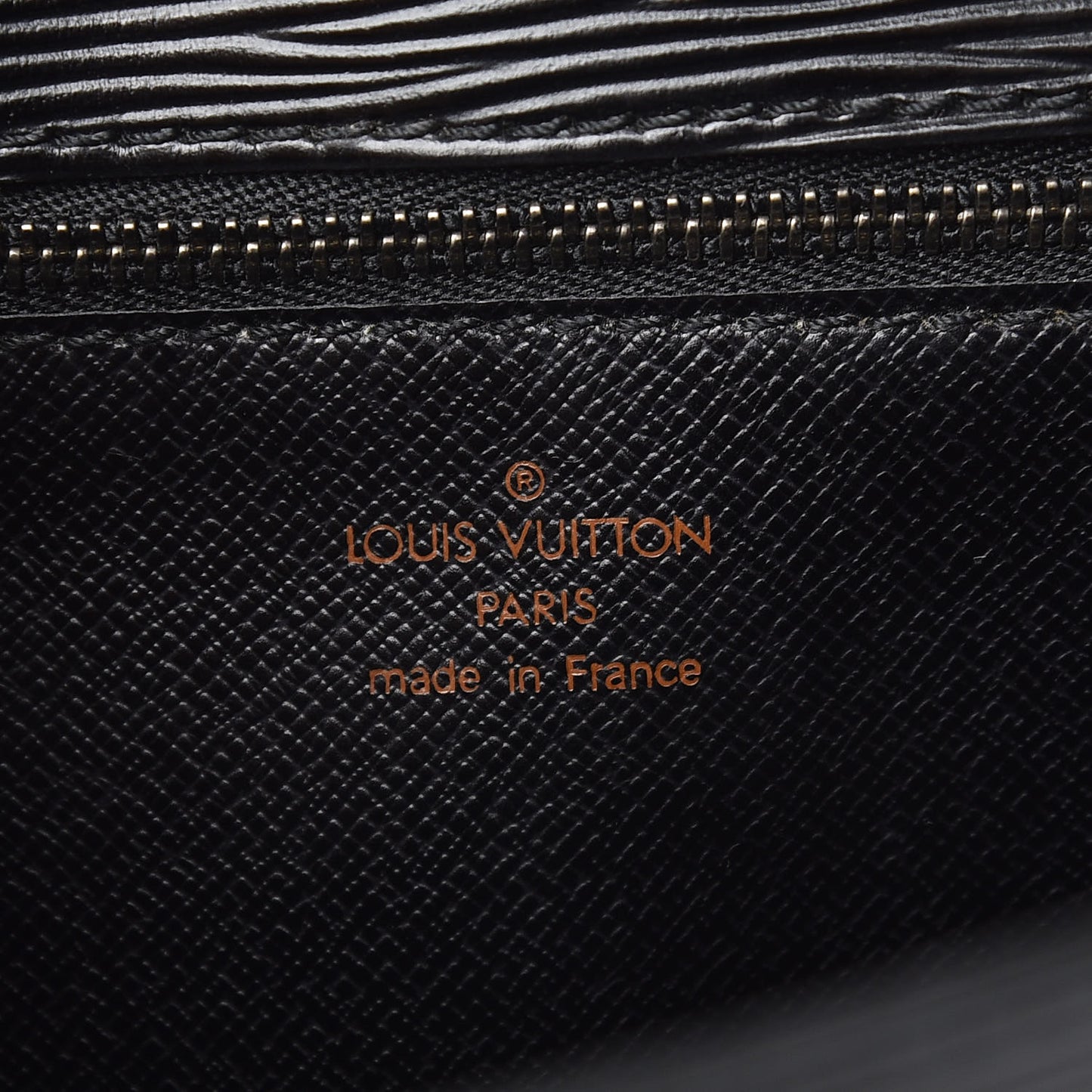 Epi Pochette Trapeze Black